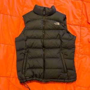 The North Face 700 Puffer Vest